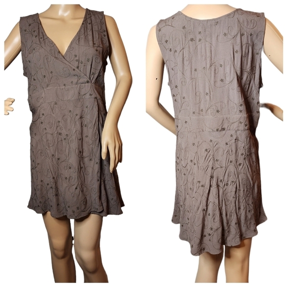 J. Jill embroidered brown sleeveless tunic/dress. Size 12 - Picture 6 of 16